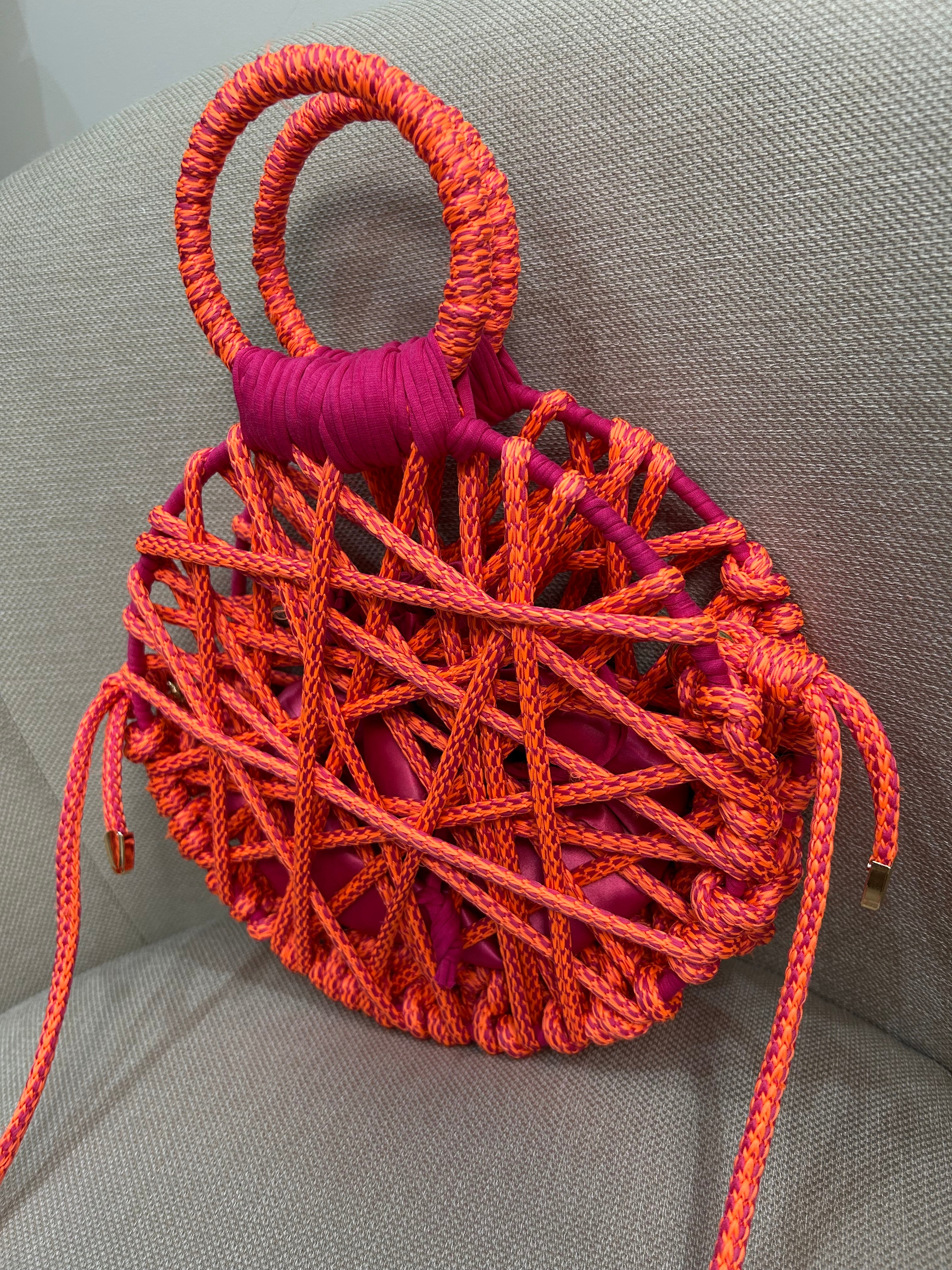 round cord bag fuchsia