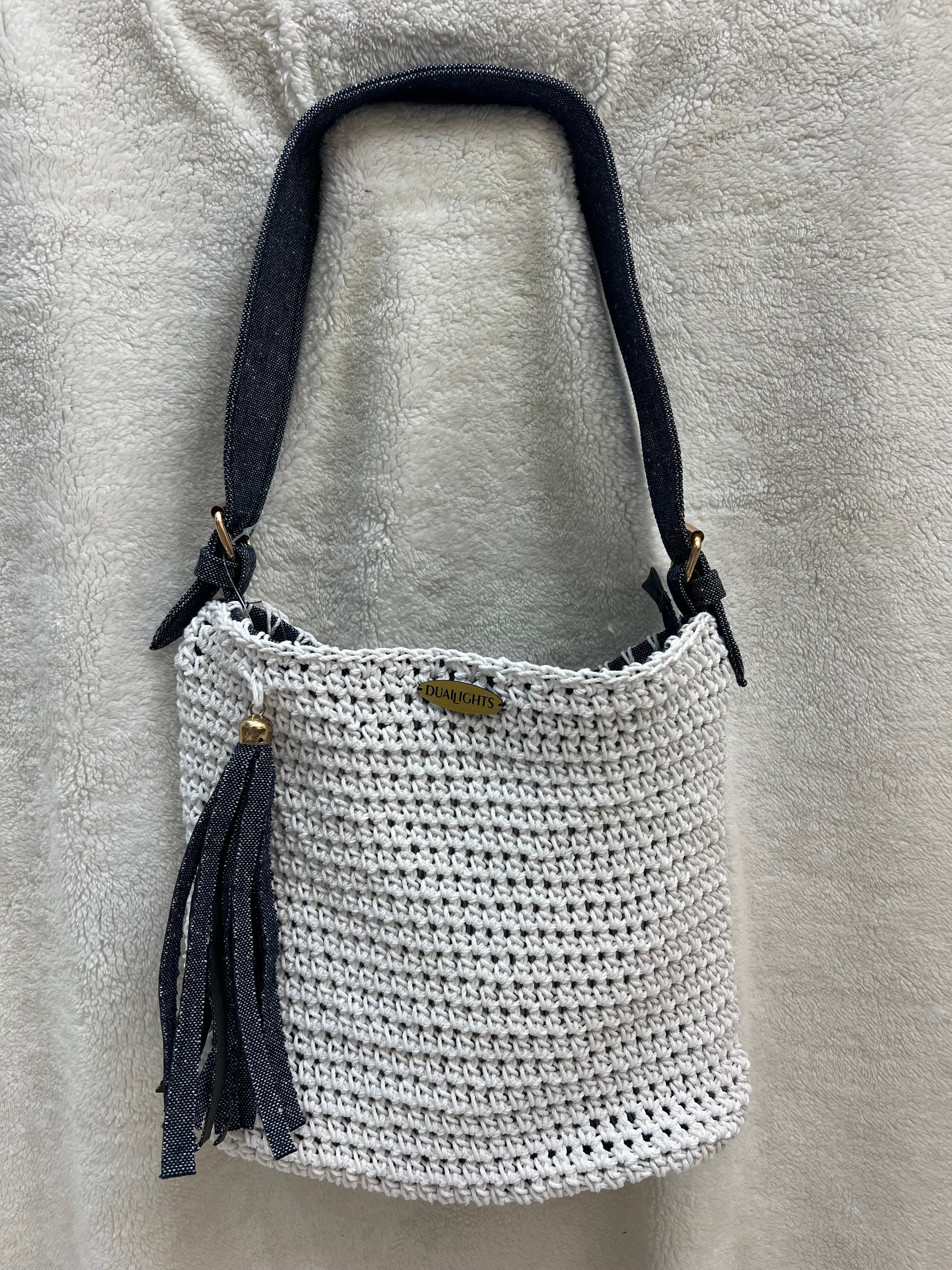 essential shoulder bag, jeans / white