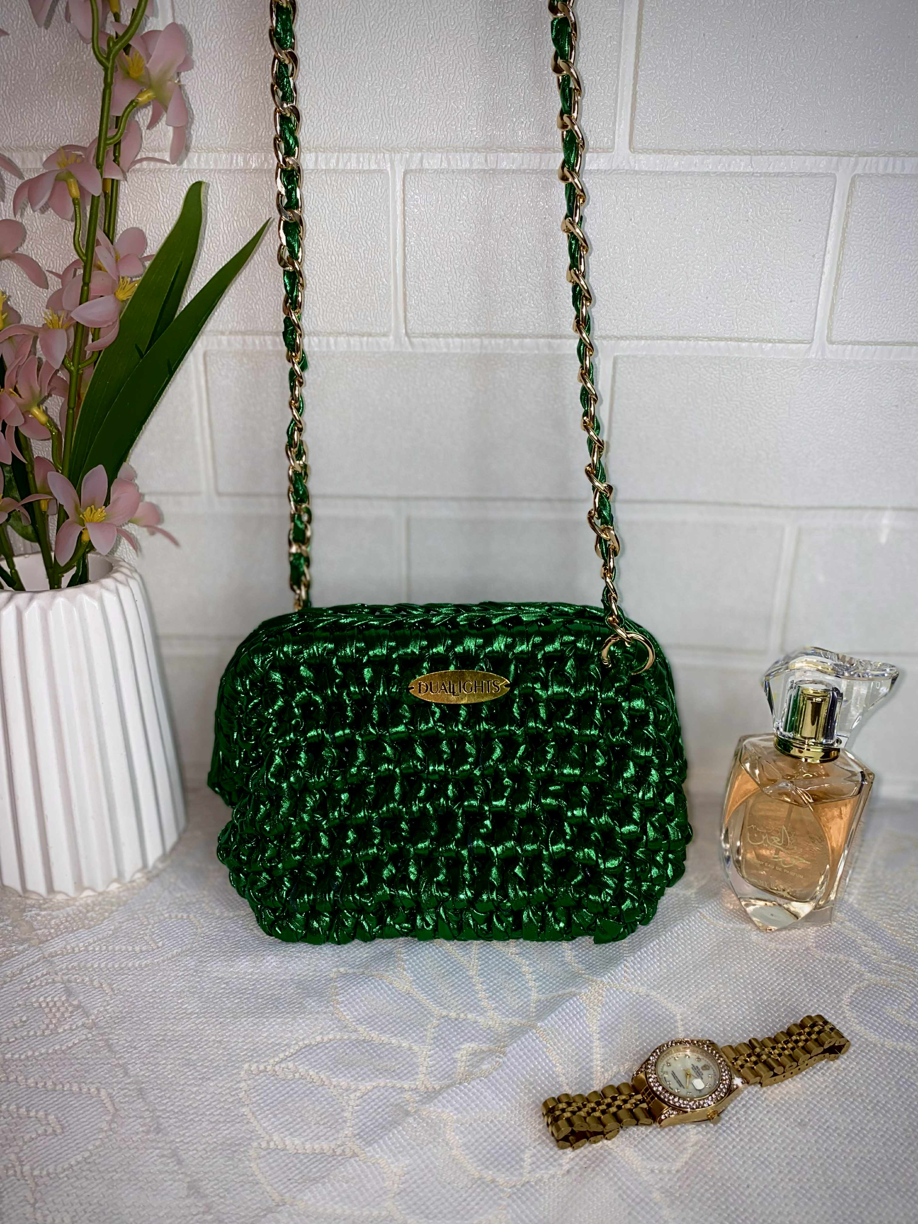 dark green