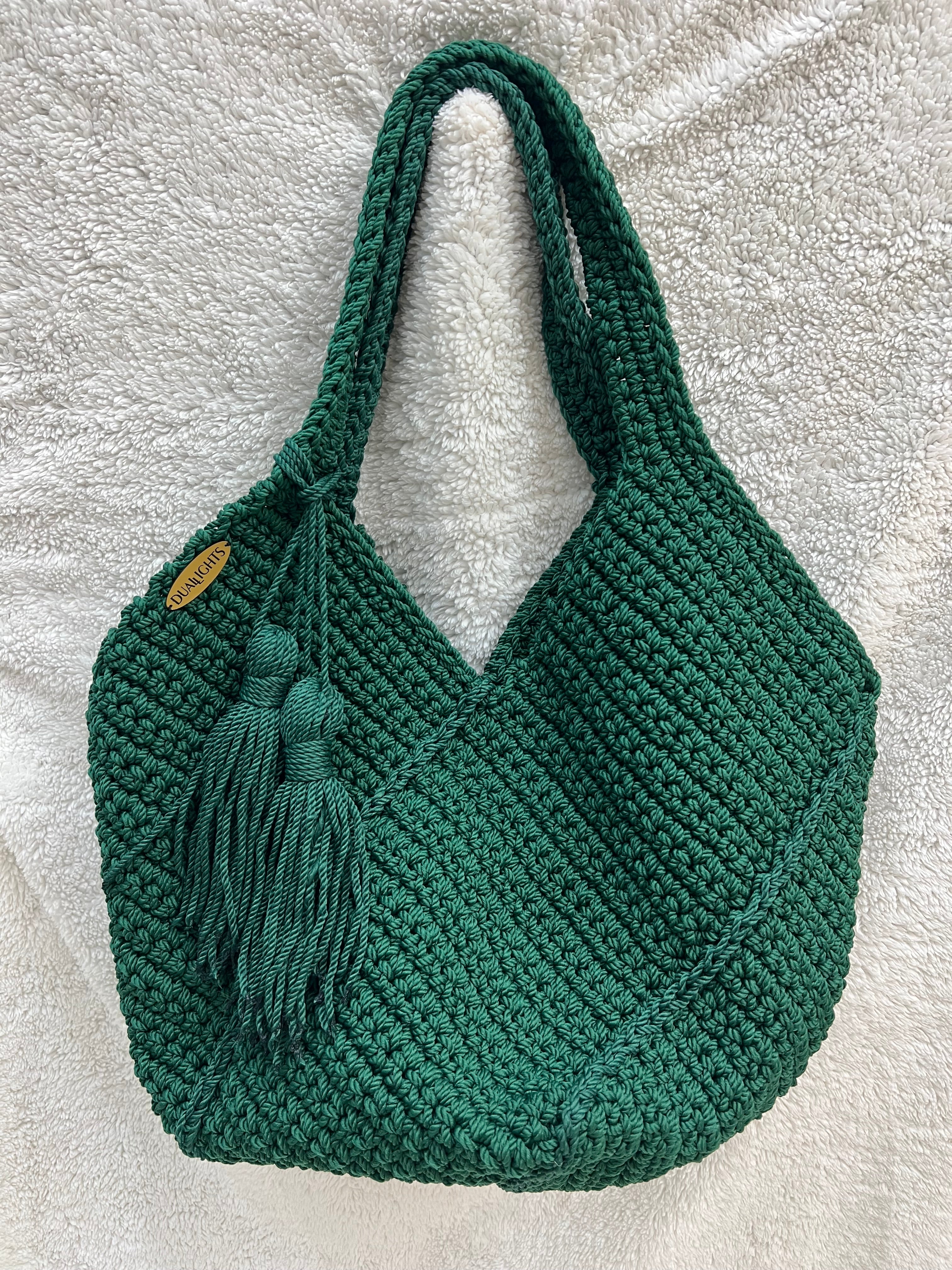 dark green