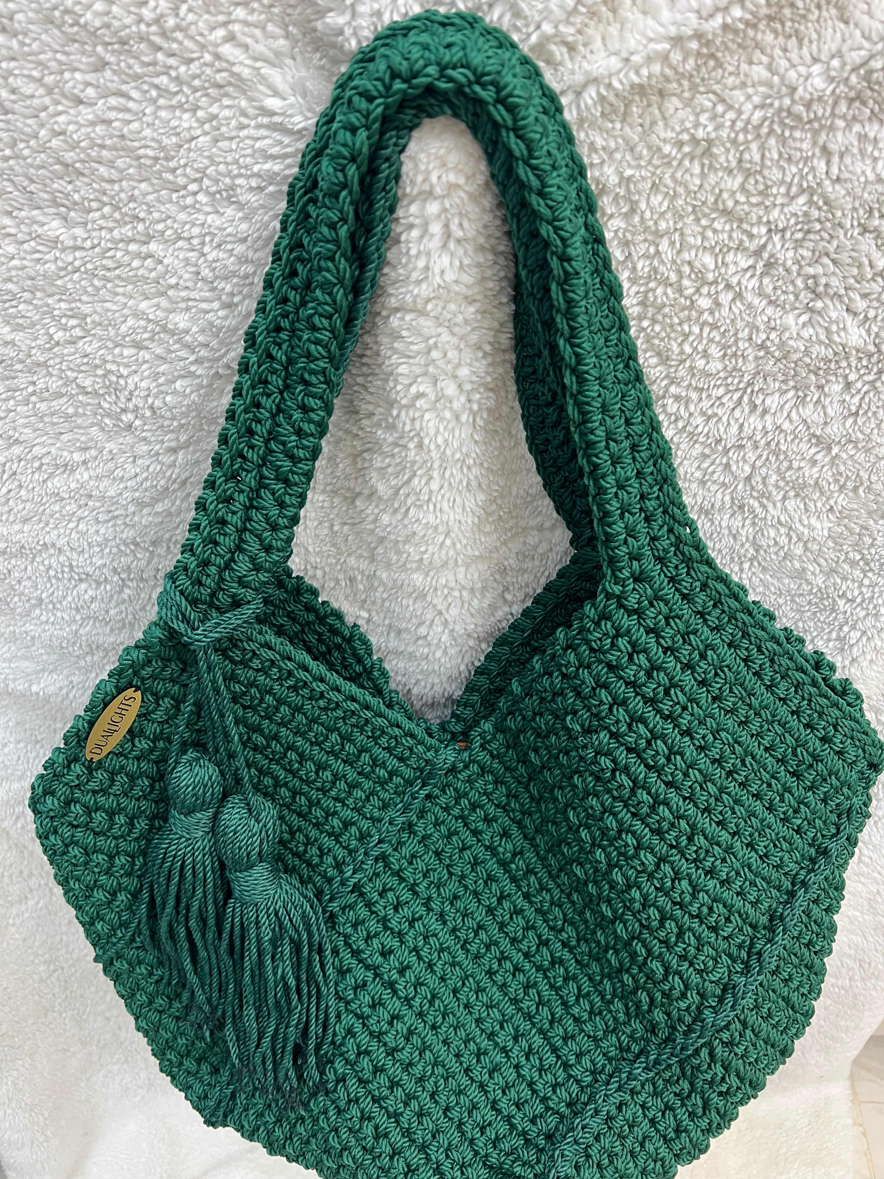 dark green