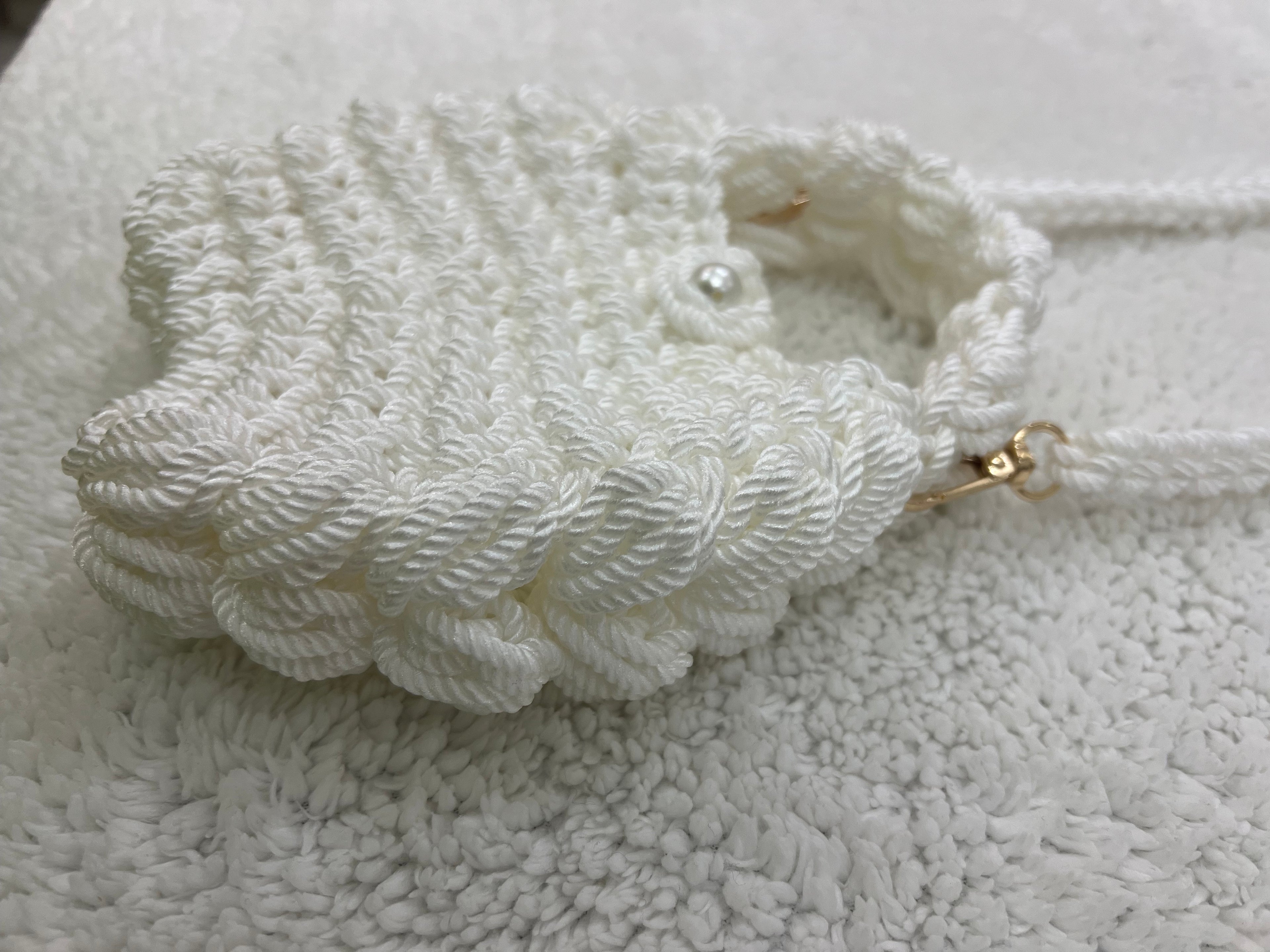mini puffed crossbody bag /white