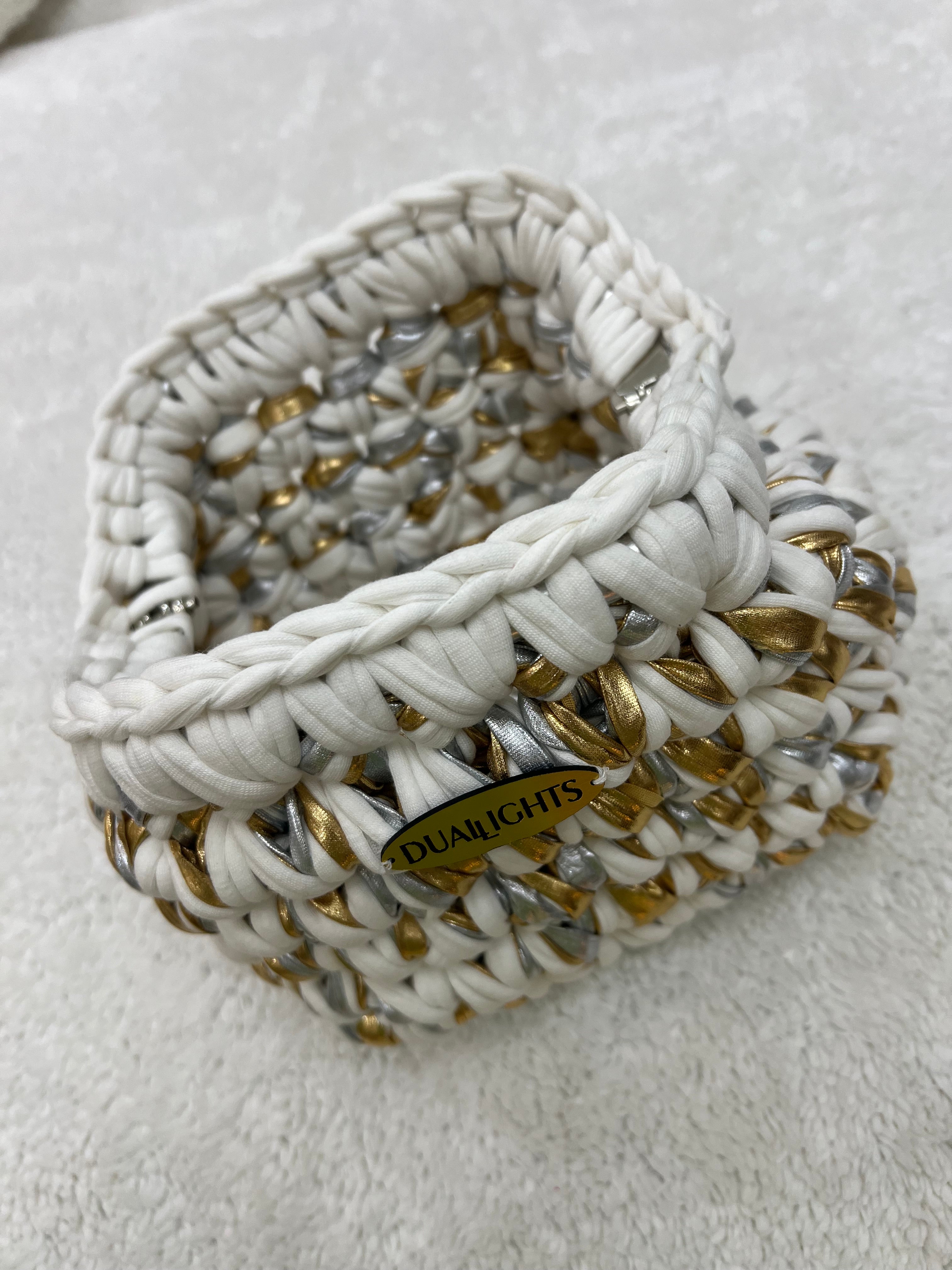Starlight White Metallic Clutch
