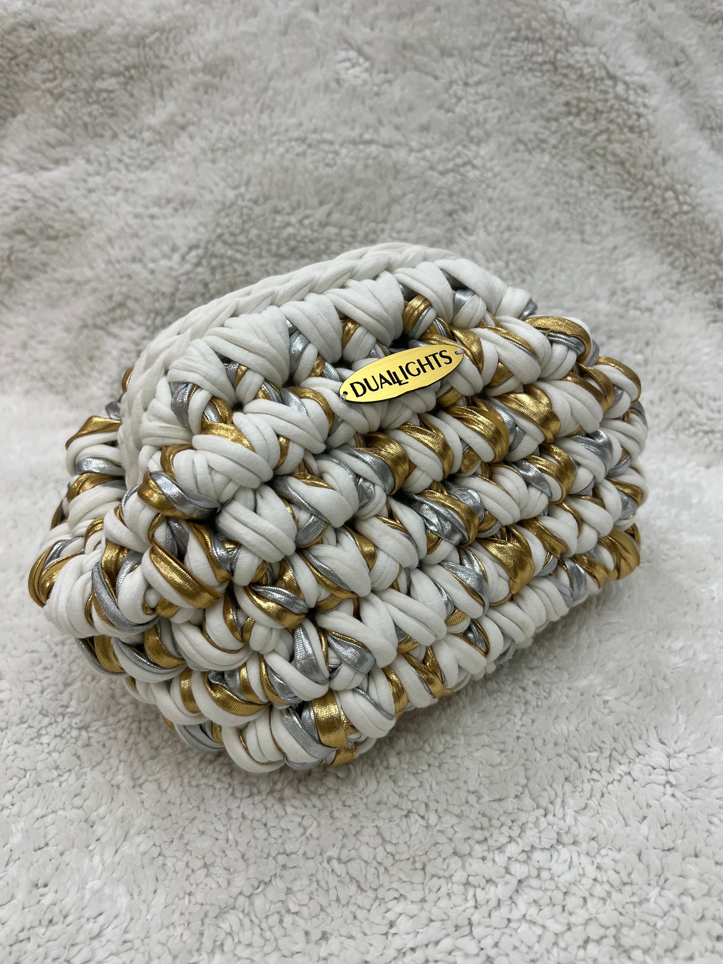 Starlight White Metallic Clutch
