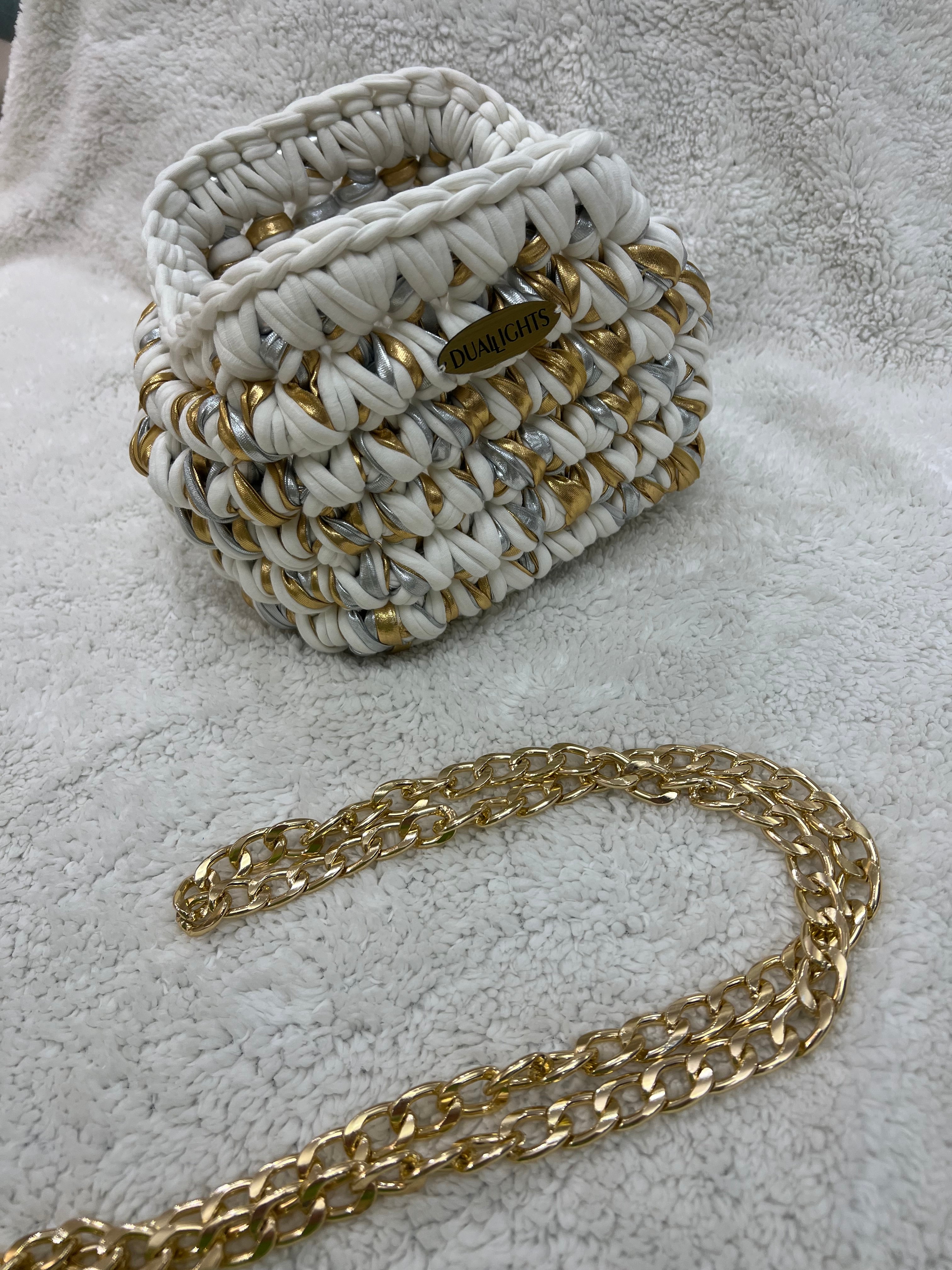 Starlight White Metallic Clutch