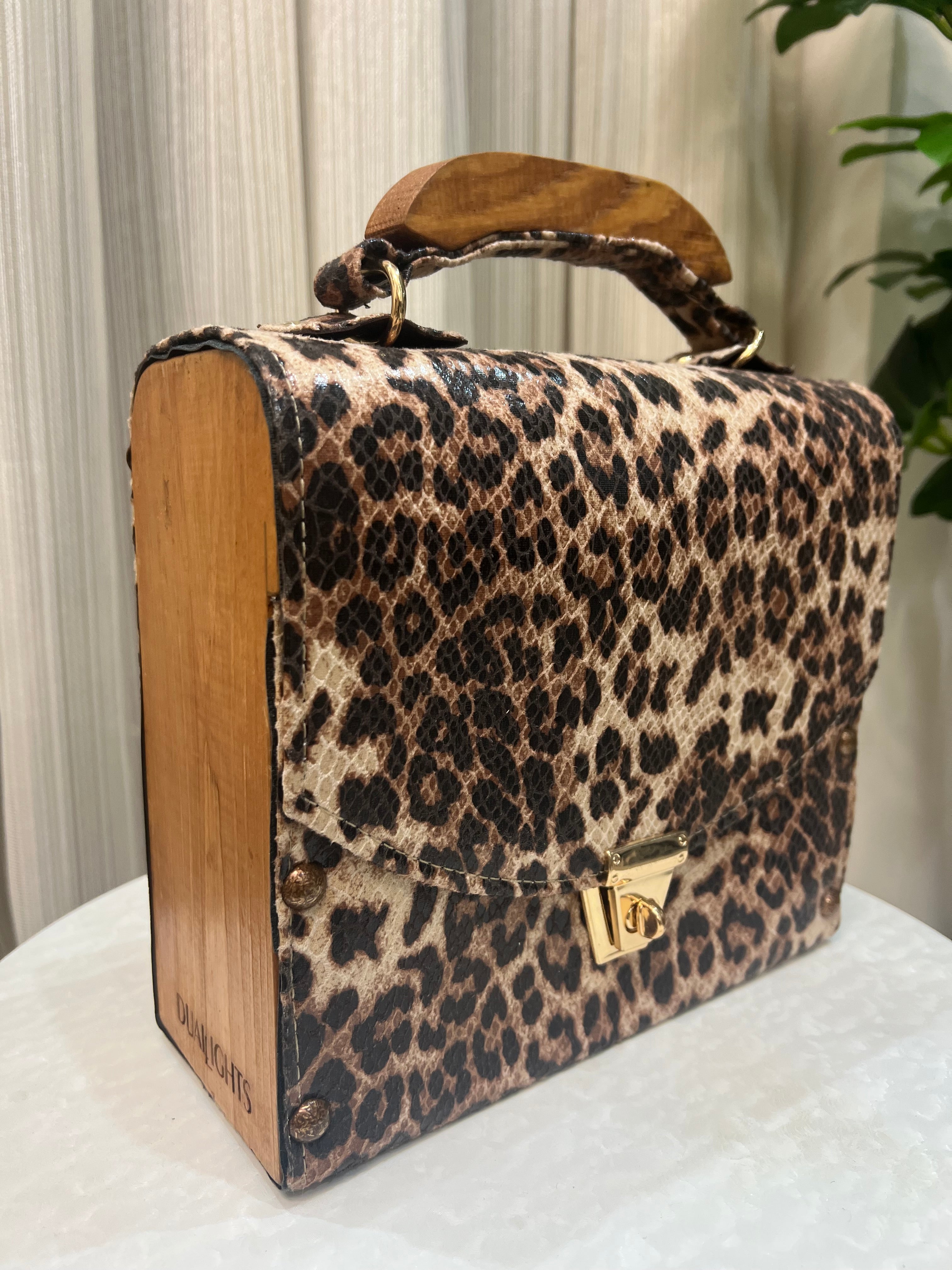 Tigerwood box bag