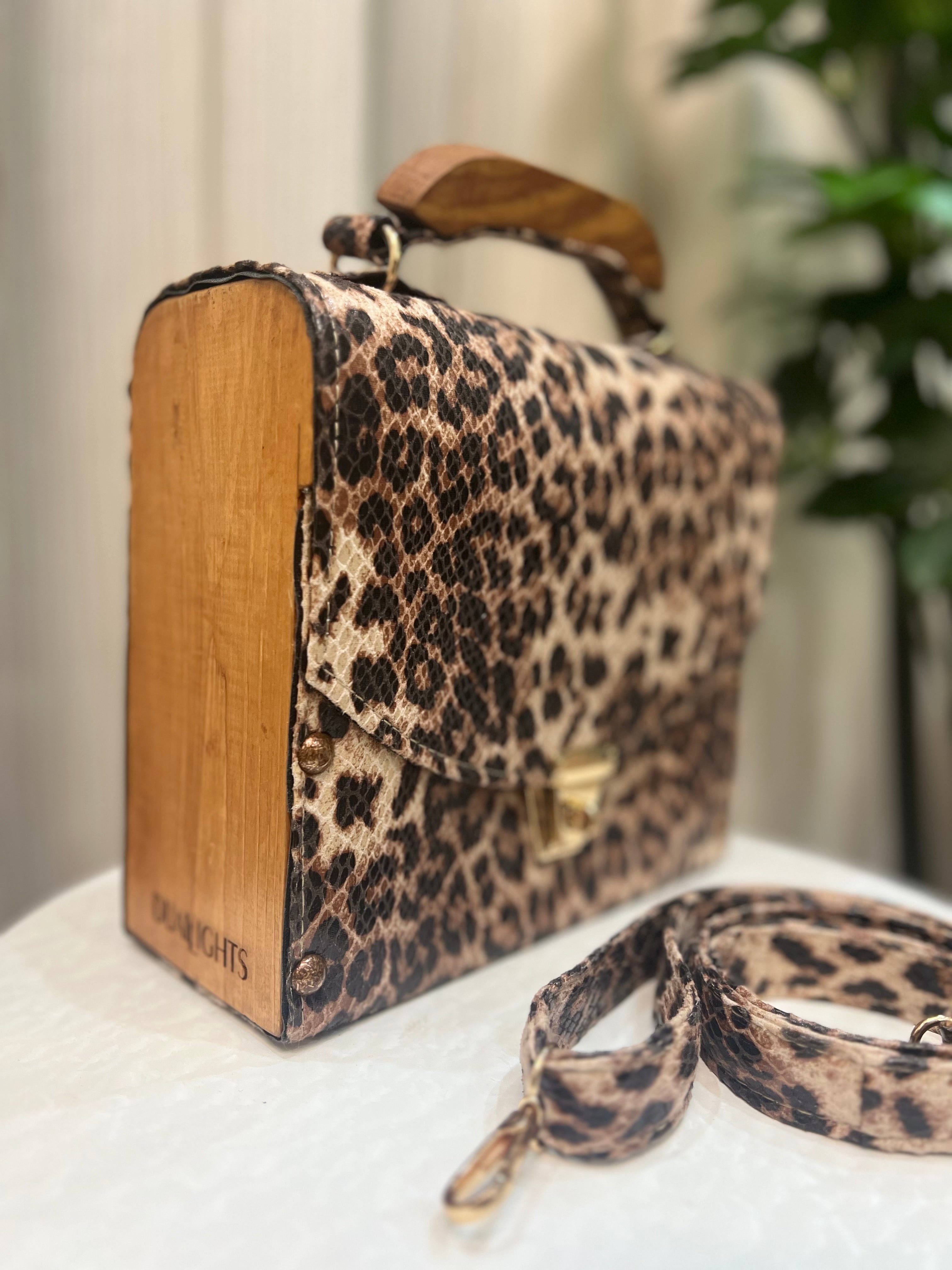 Tigerwood box bag