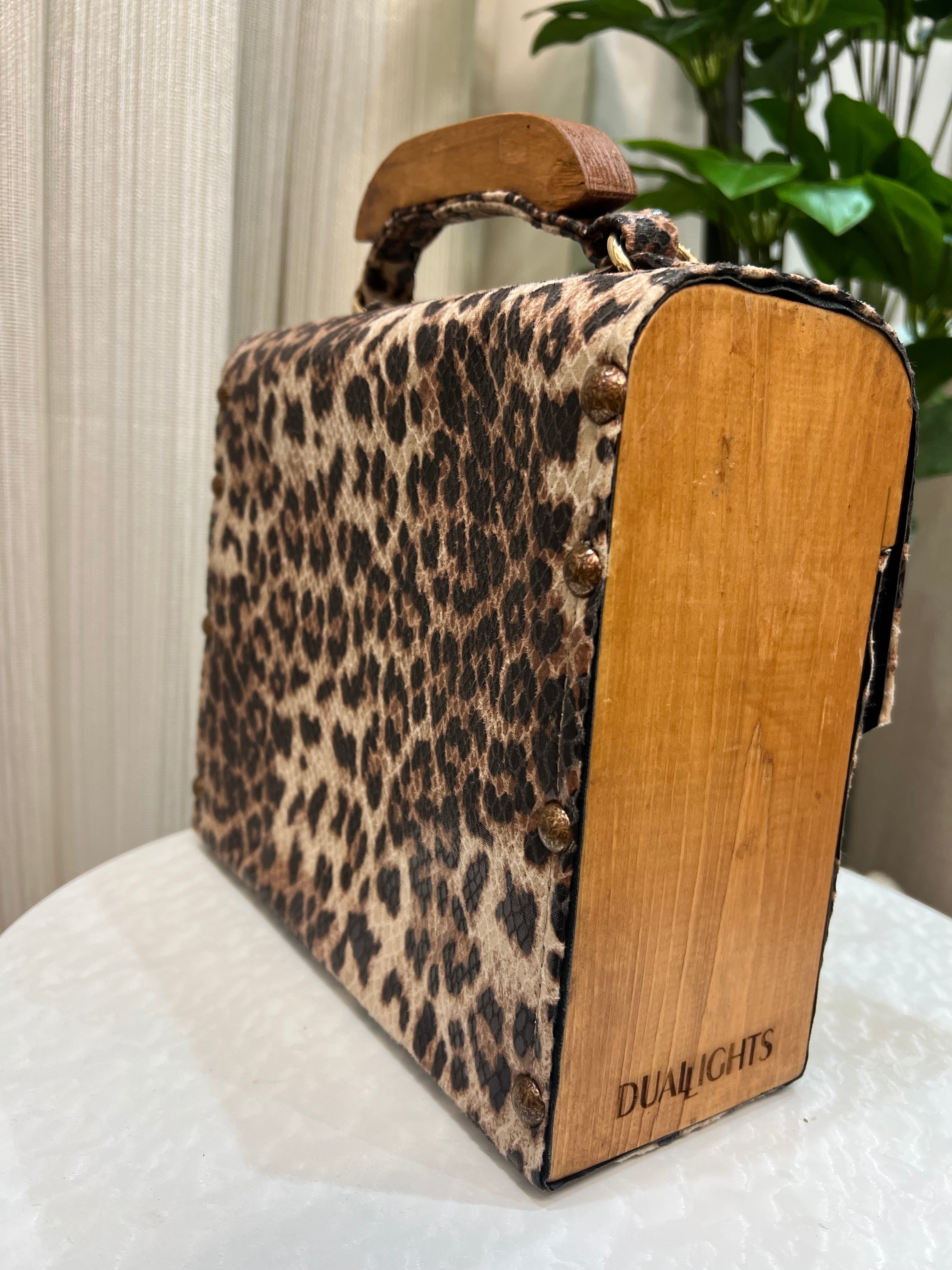 Tigerwood box bag