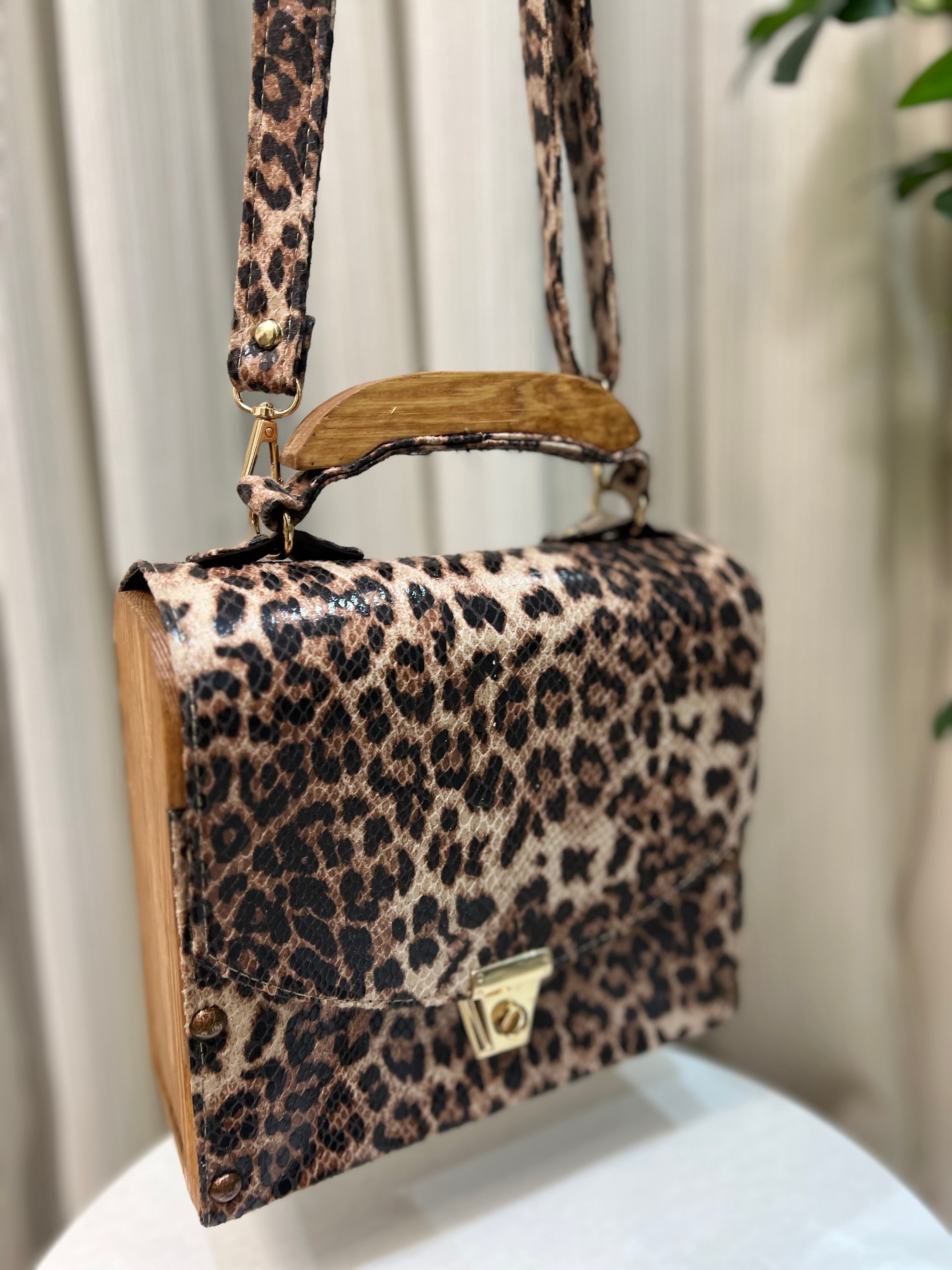 Tigerwood box bag