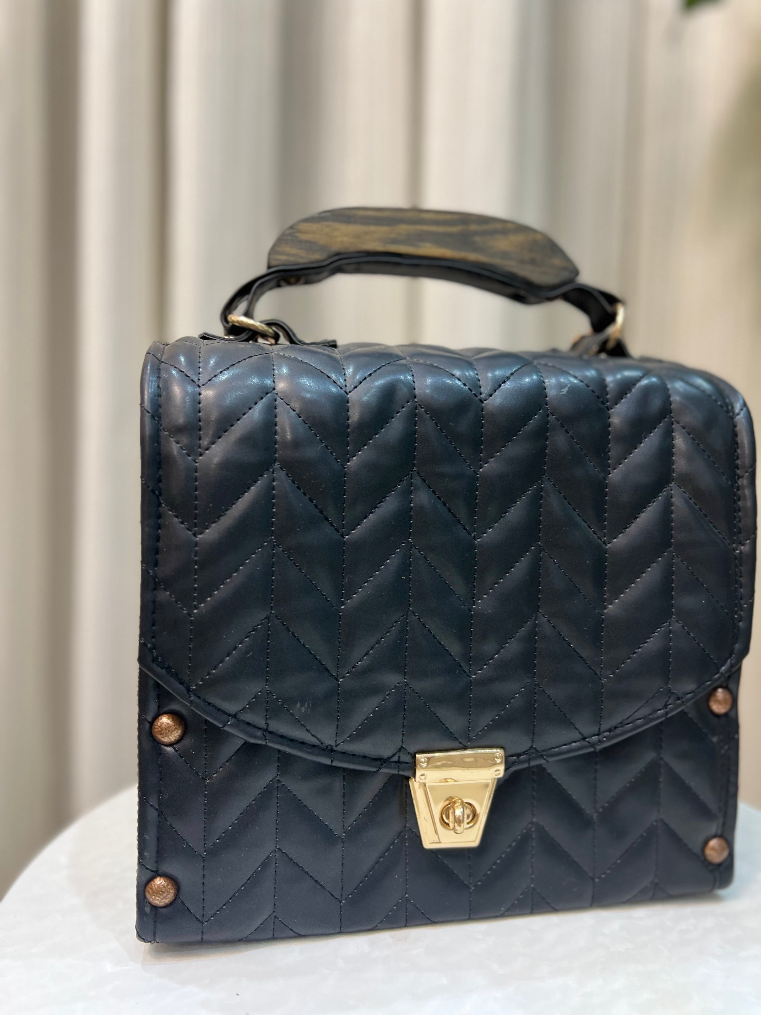 Blackwood Box Bag