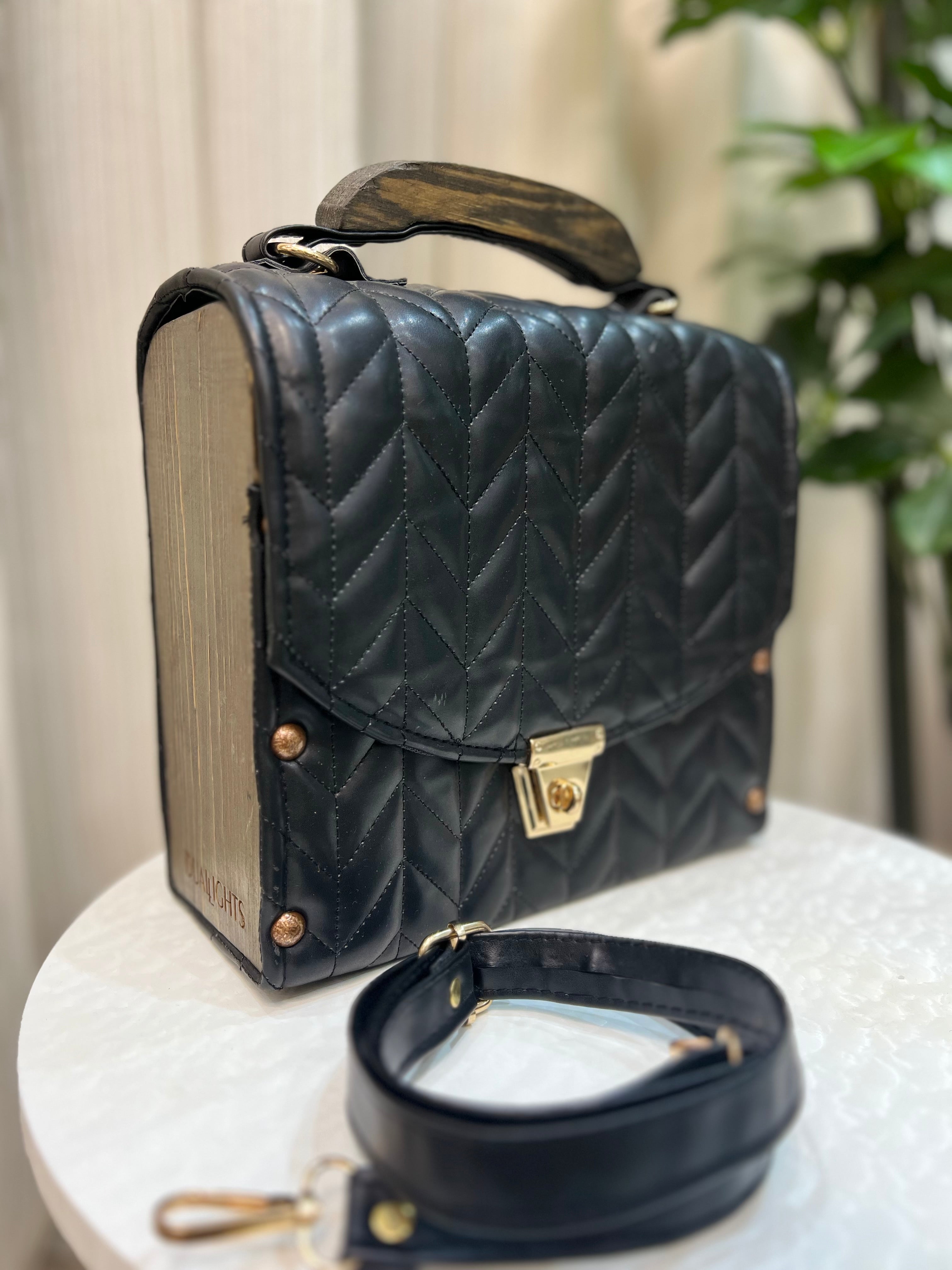 Blackwood Box Bag
