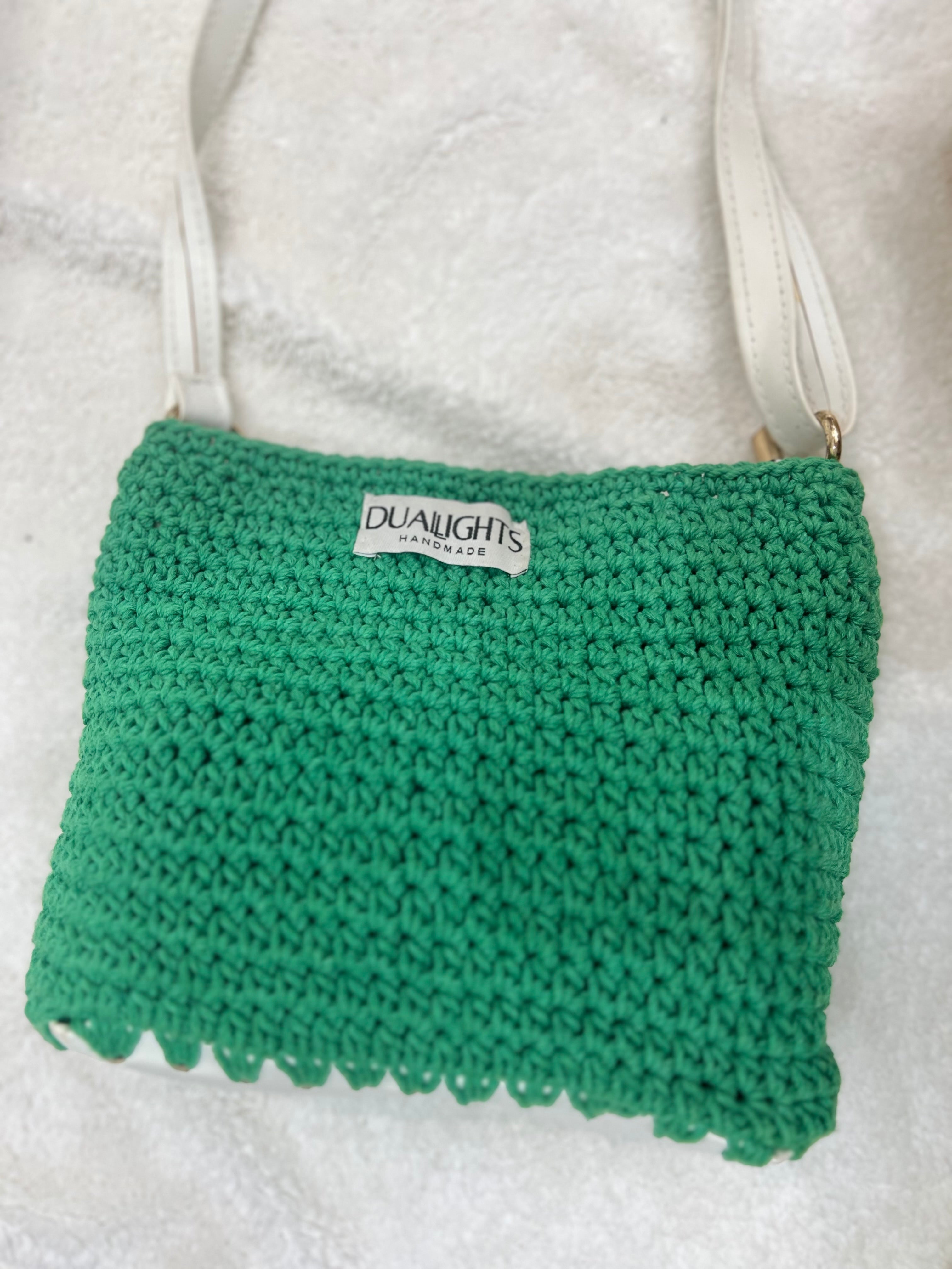essential crossbody bag, green