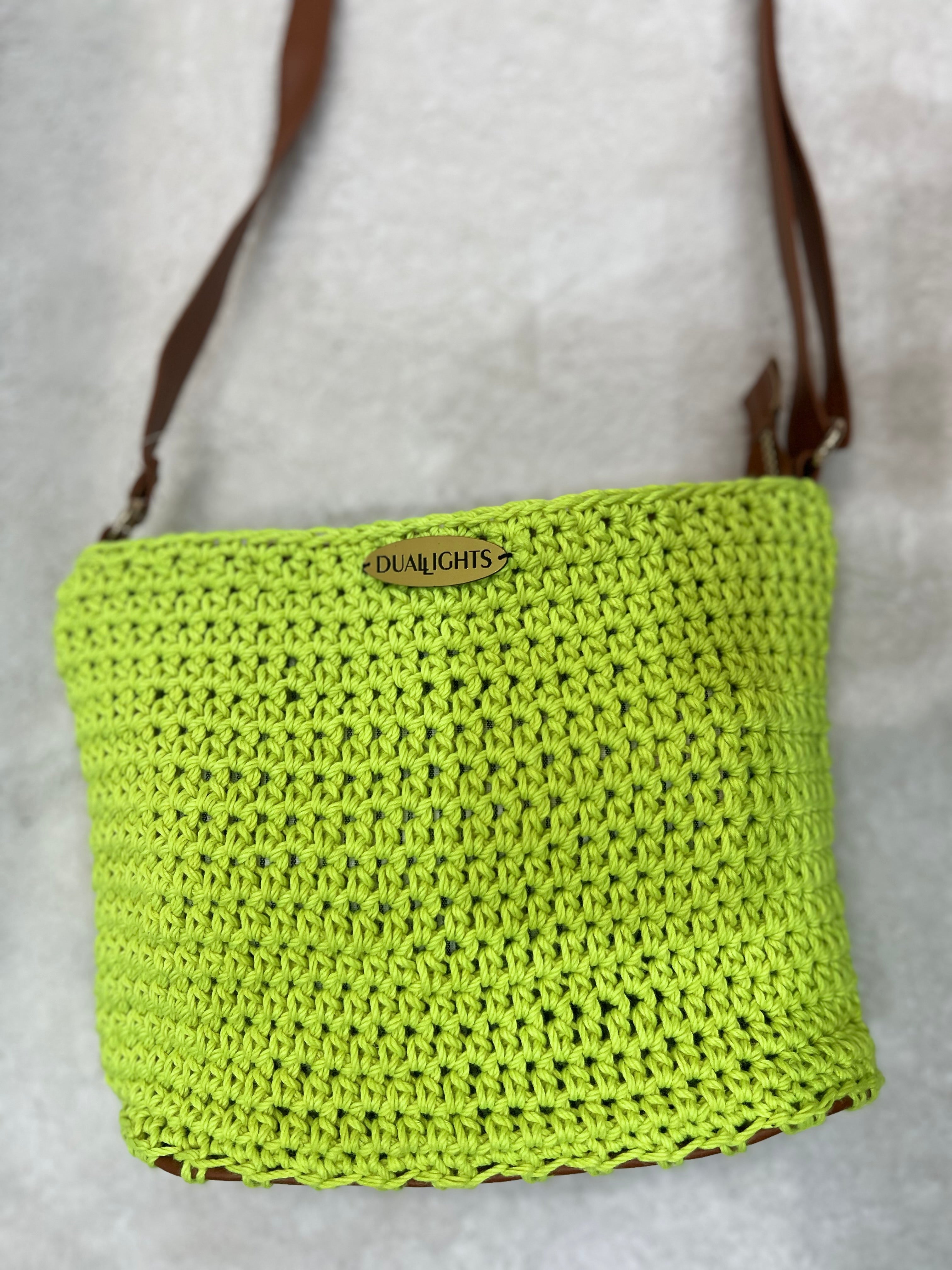 essential crossbody bag, havan / neon yellow