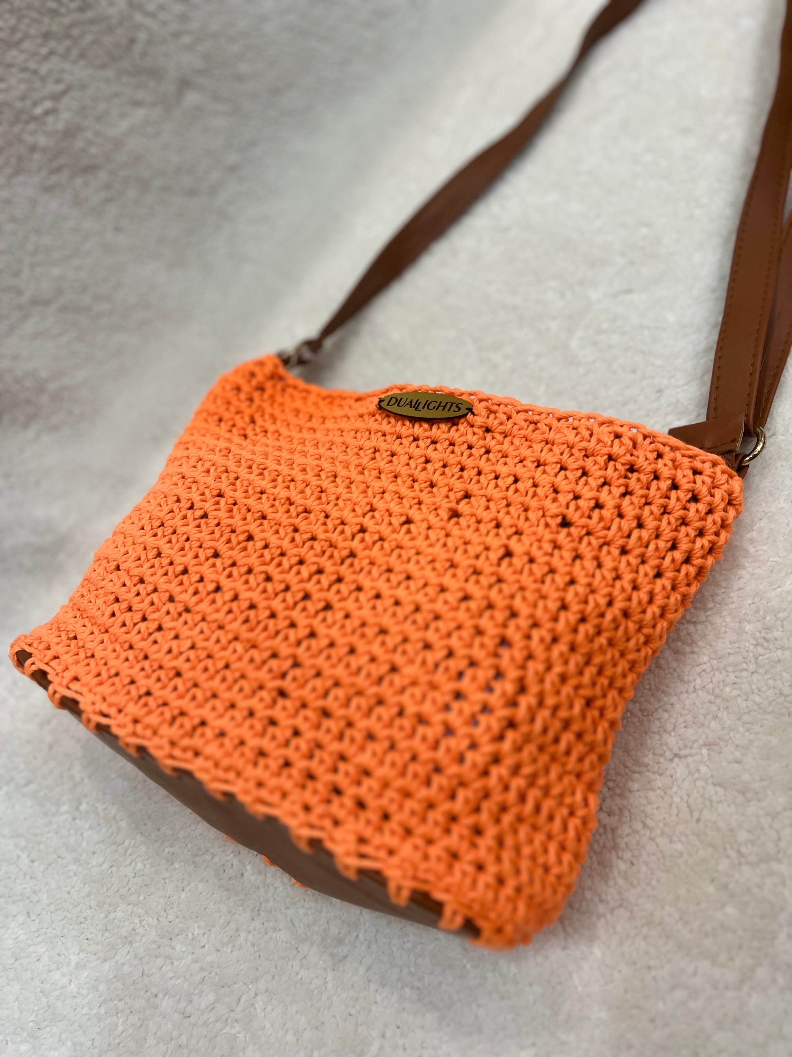 essential crossbody bag, havan / neon orange