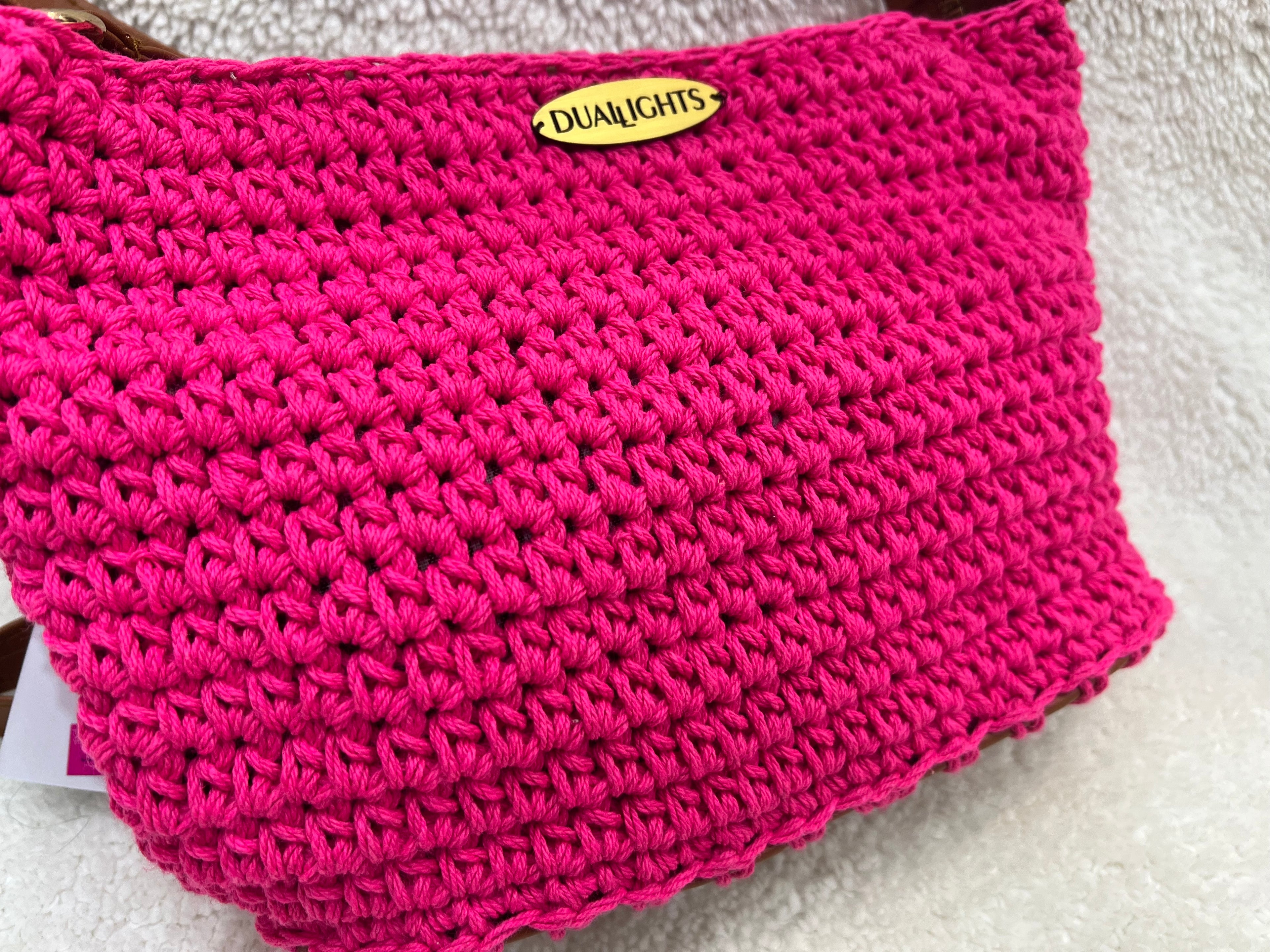 essential crossbody bag, havan / neon pink