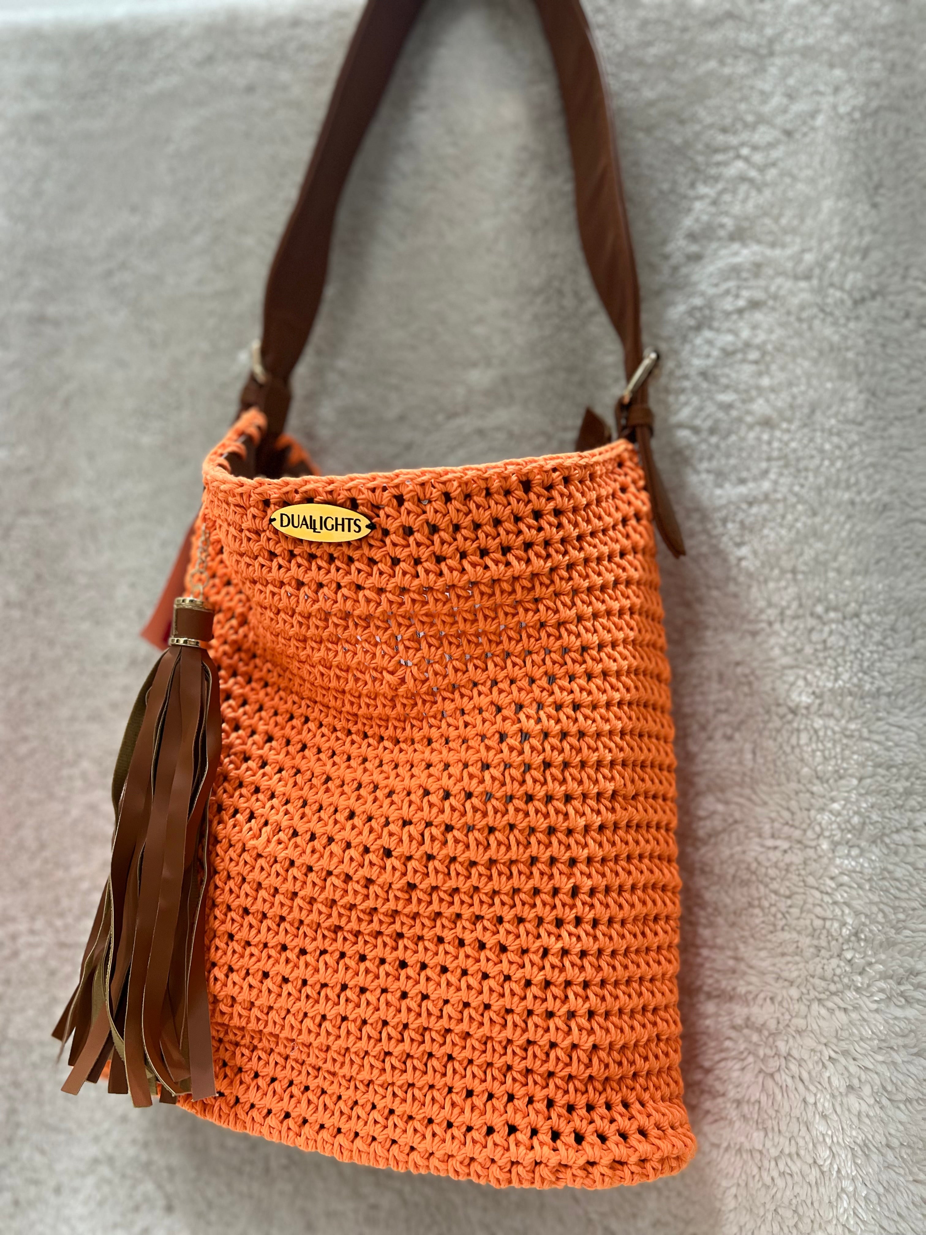 essential shoulder bag, havan / neon orange