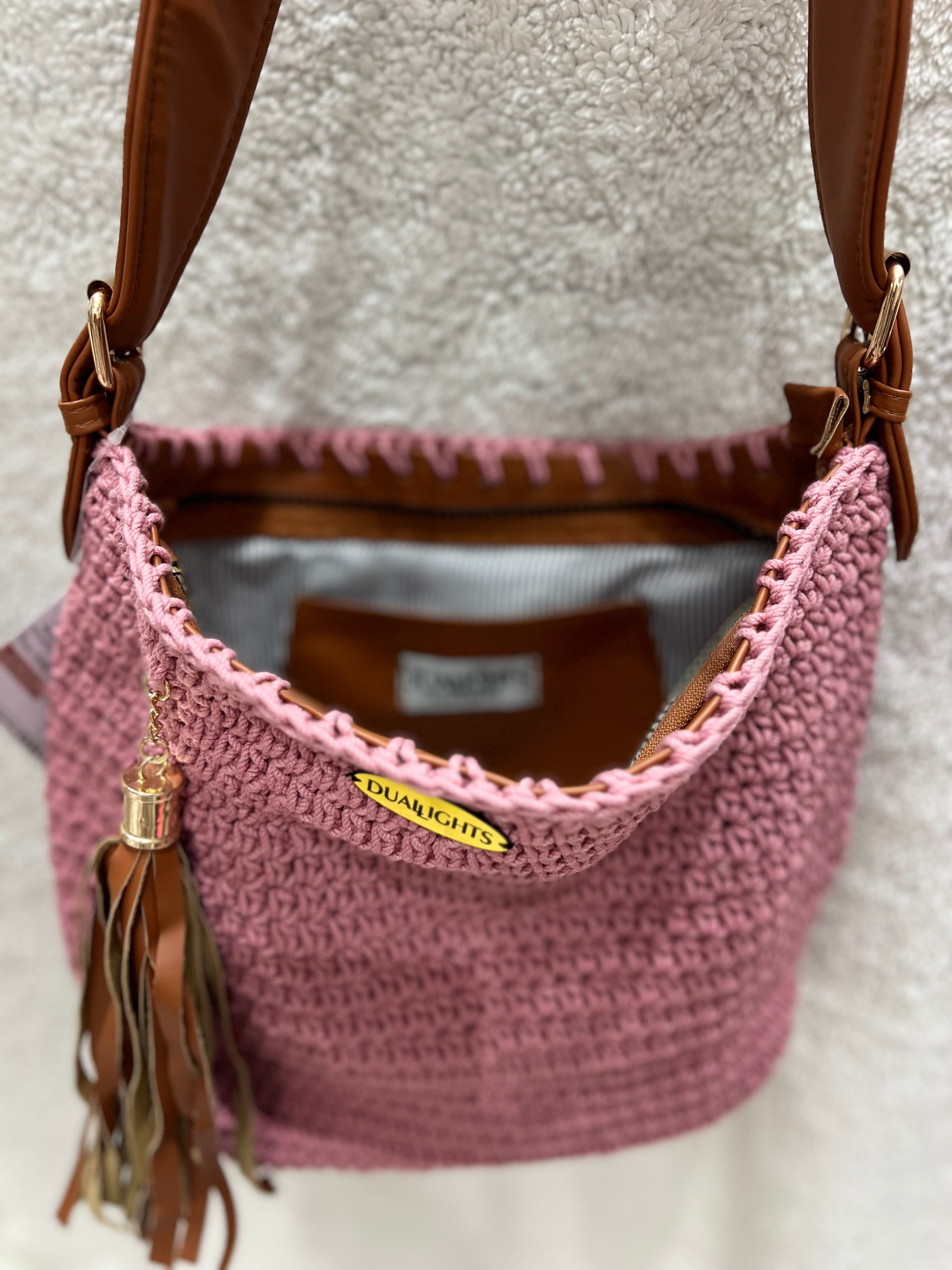 essential shoulder bag, havan / cashmere pink