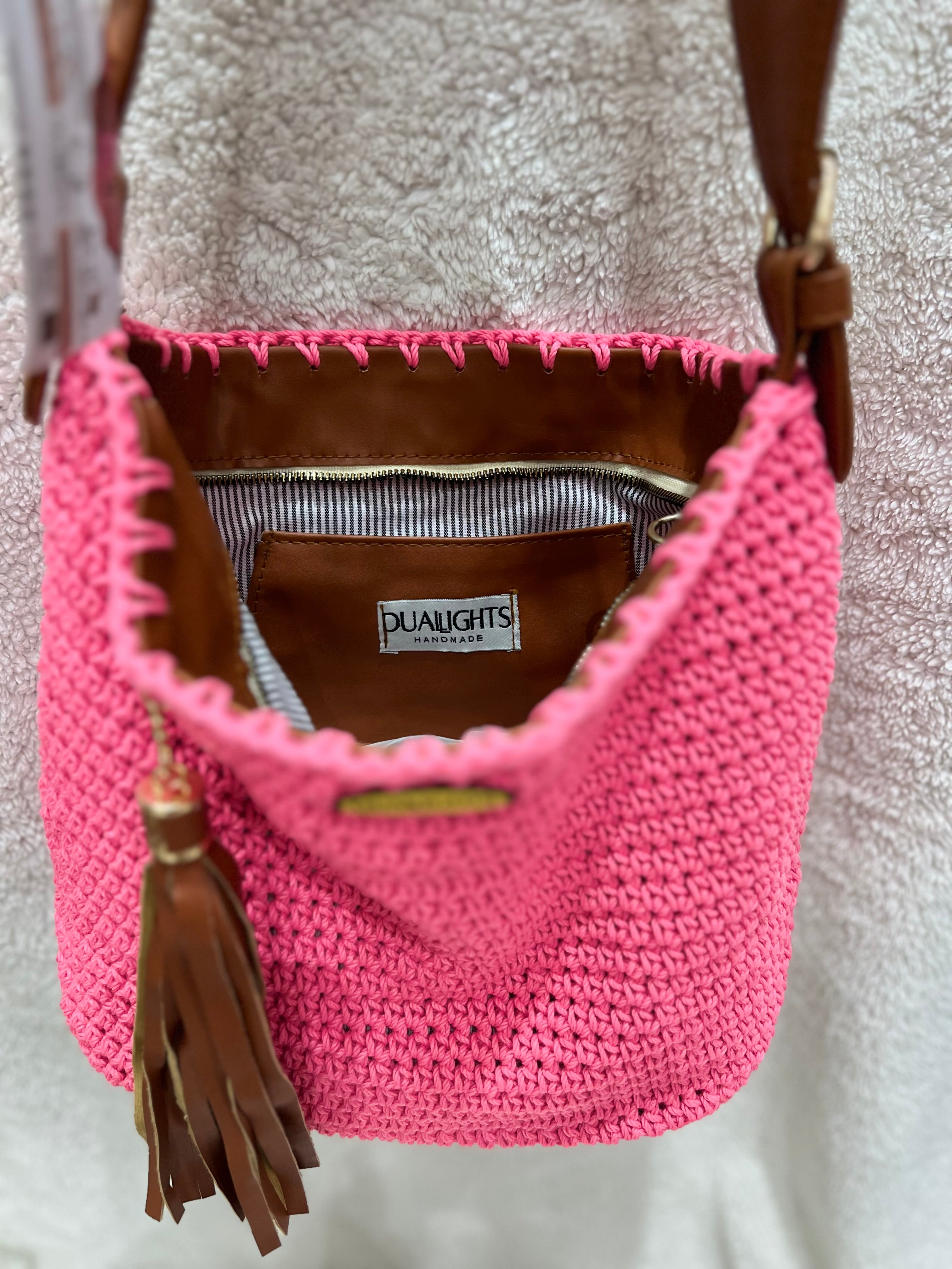 essential shoulder bag, havan / neon pink