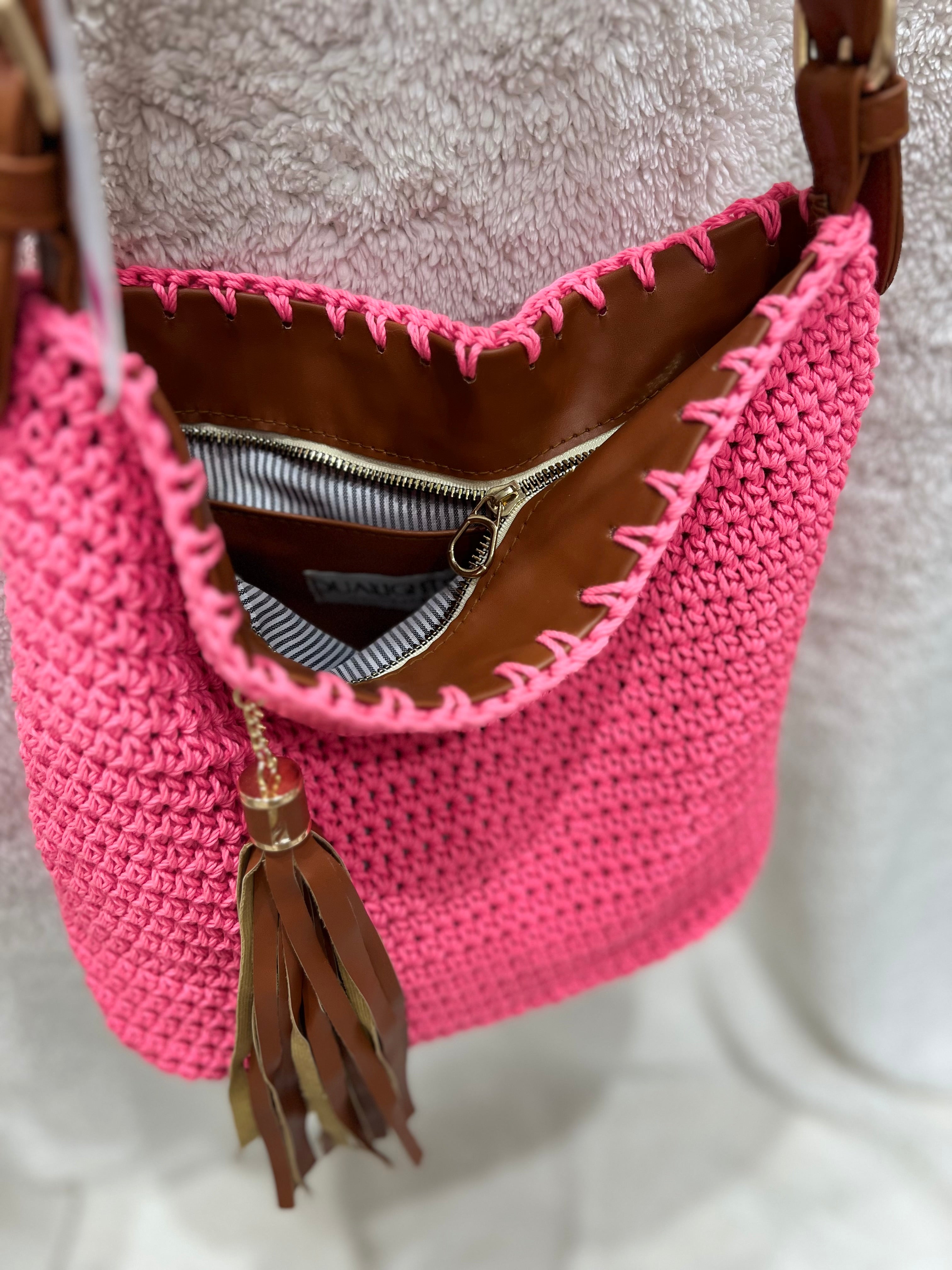 essential shoulder bag, havan / neon pink