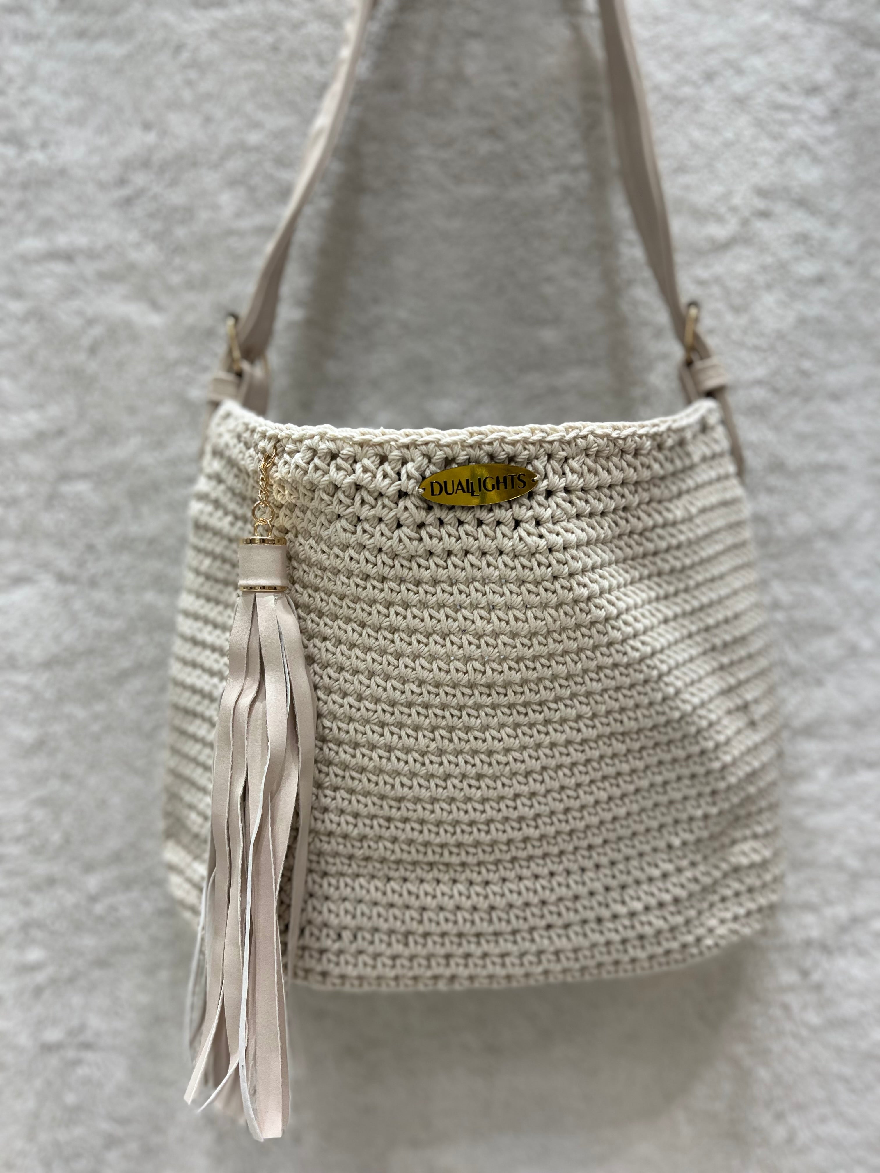 essential shoulder bag, beige / beige