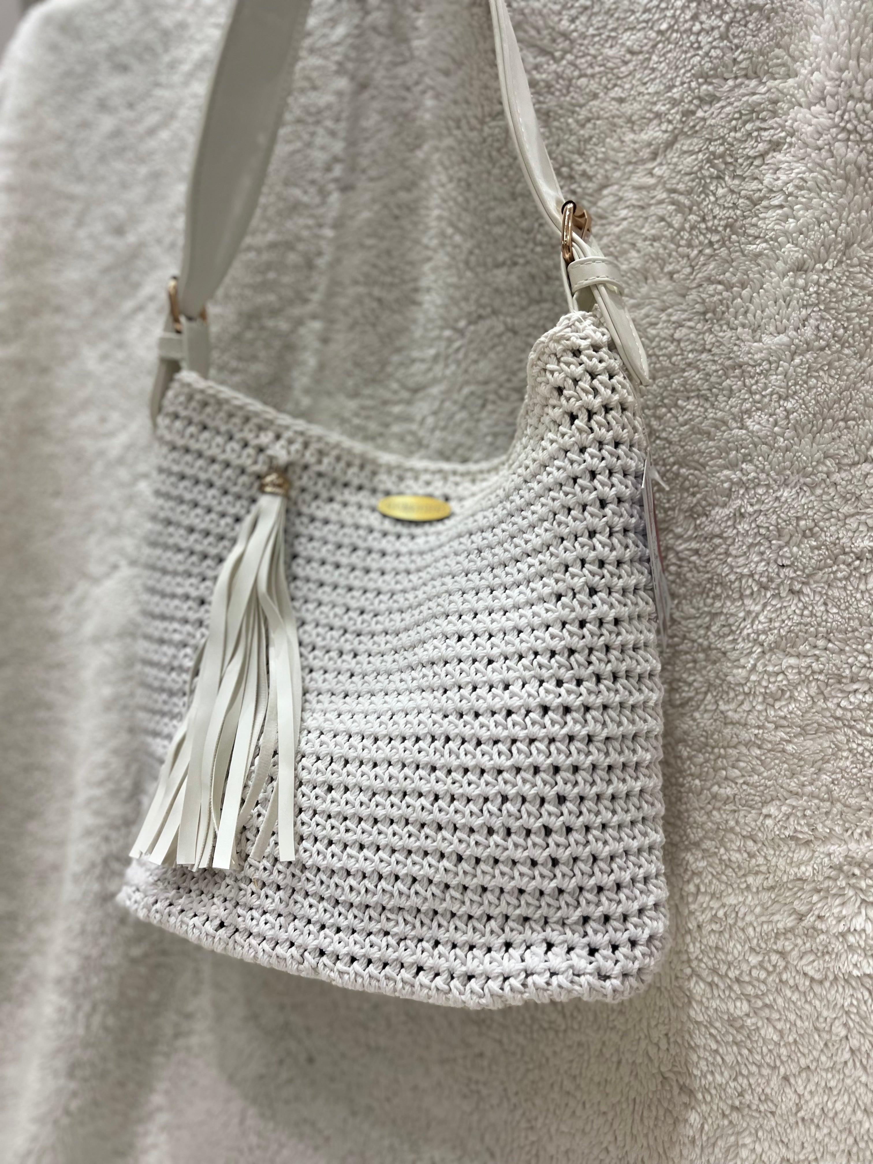 essential shoulder bag, white / white