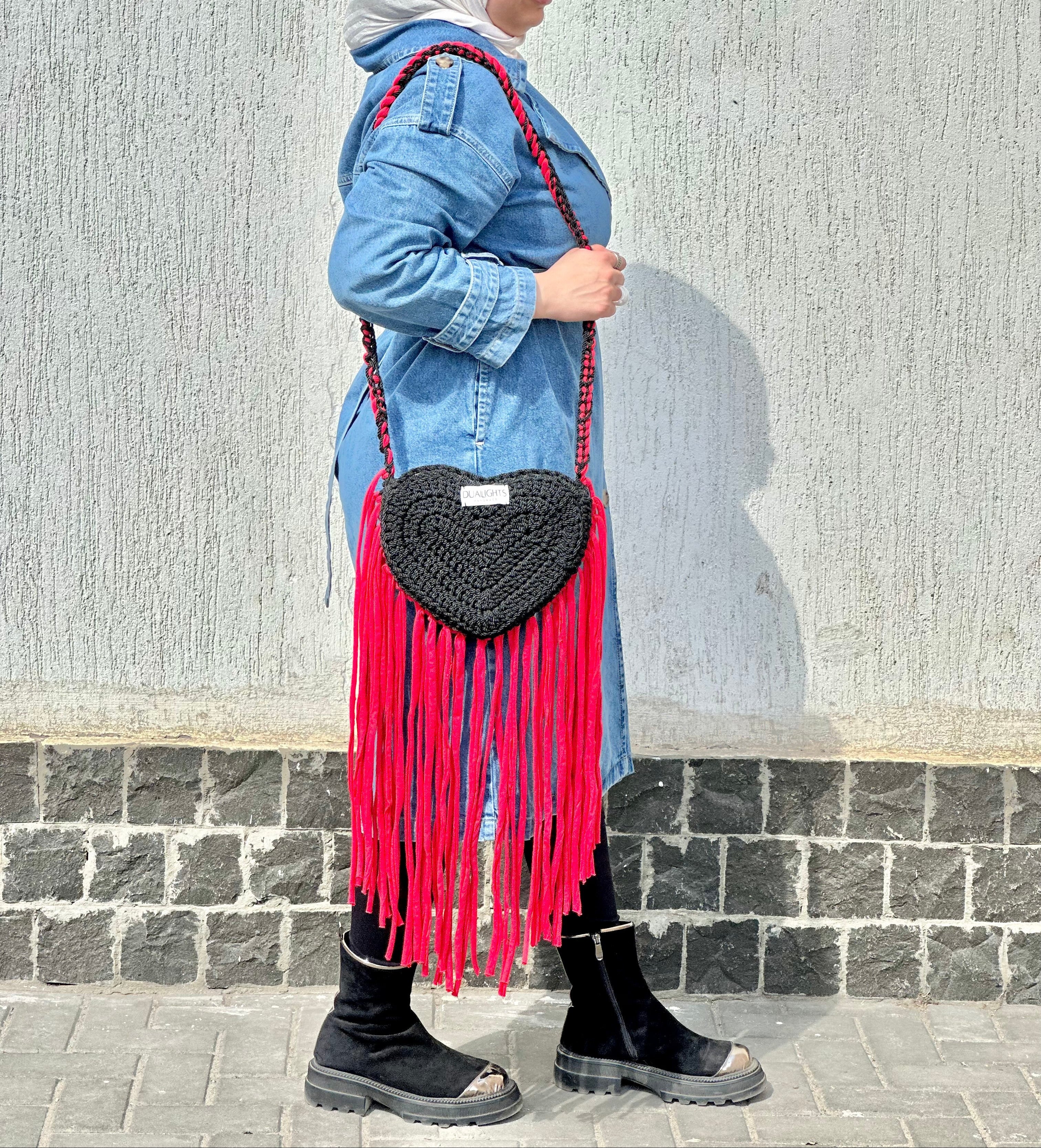Heart-shaped Crossbody Bag
