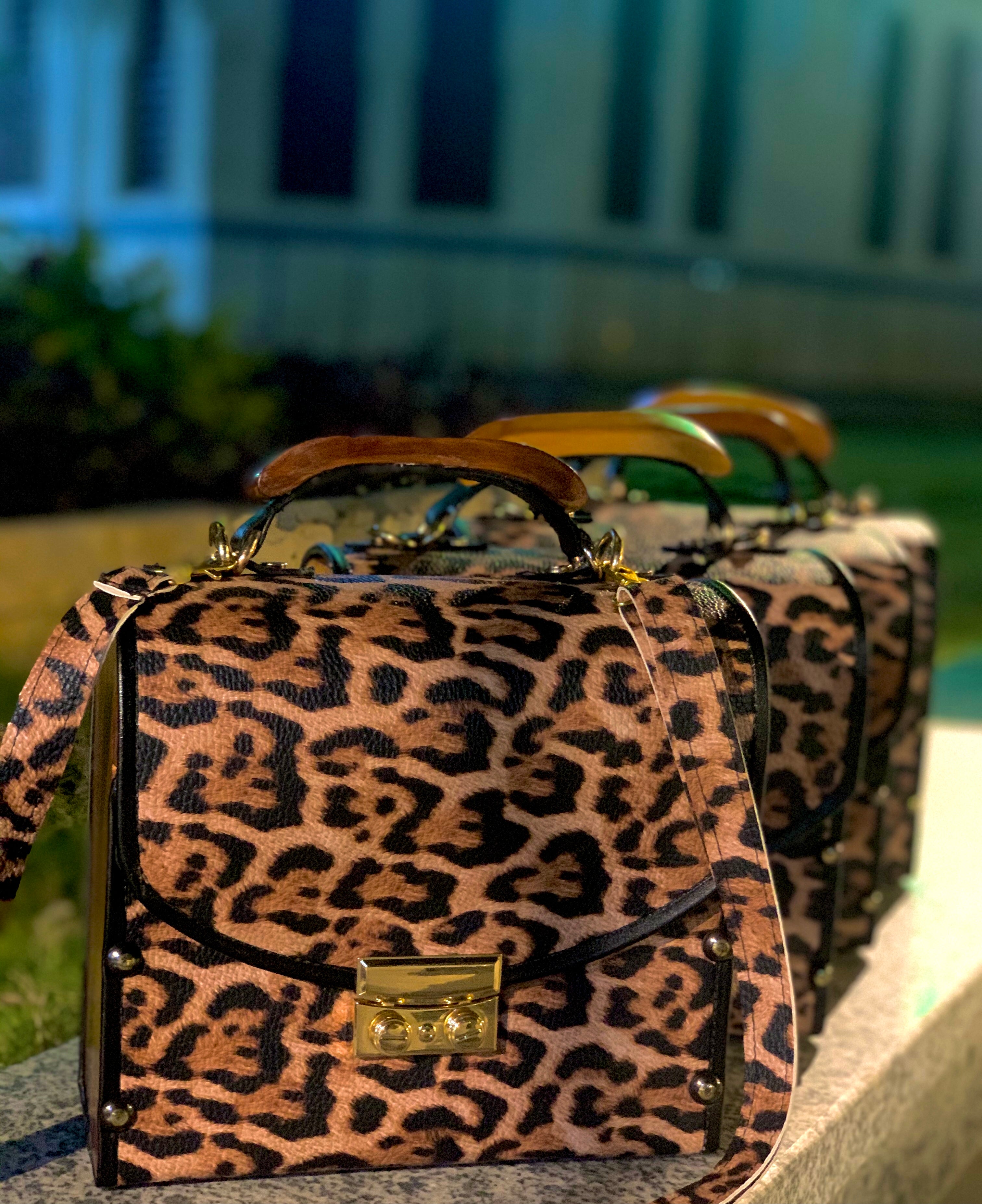 Tigerwood box bag