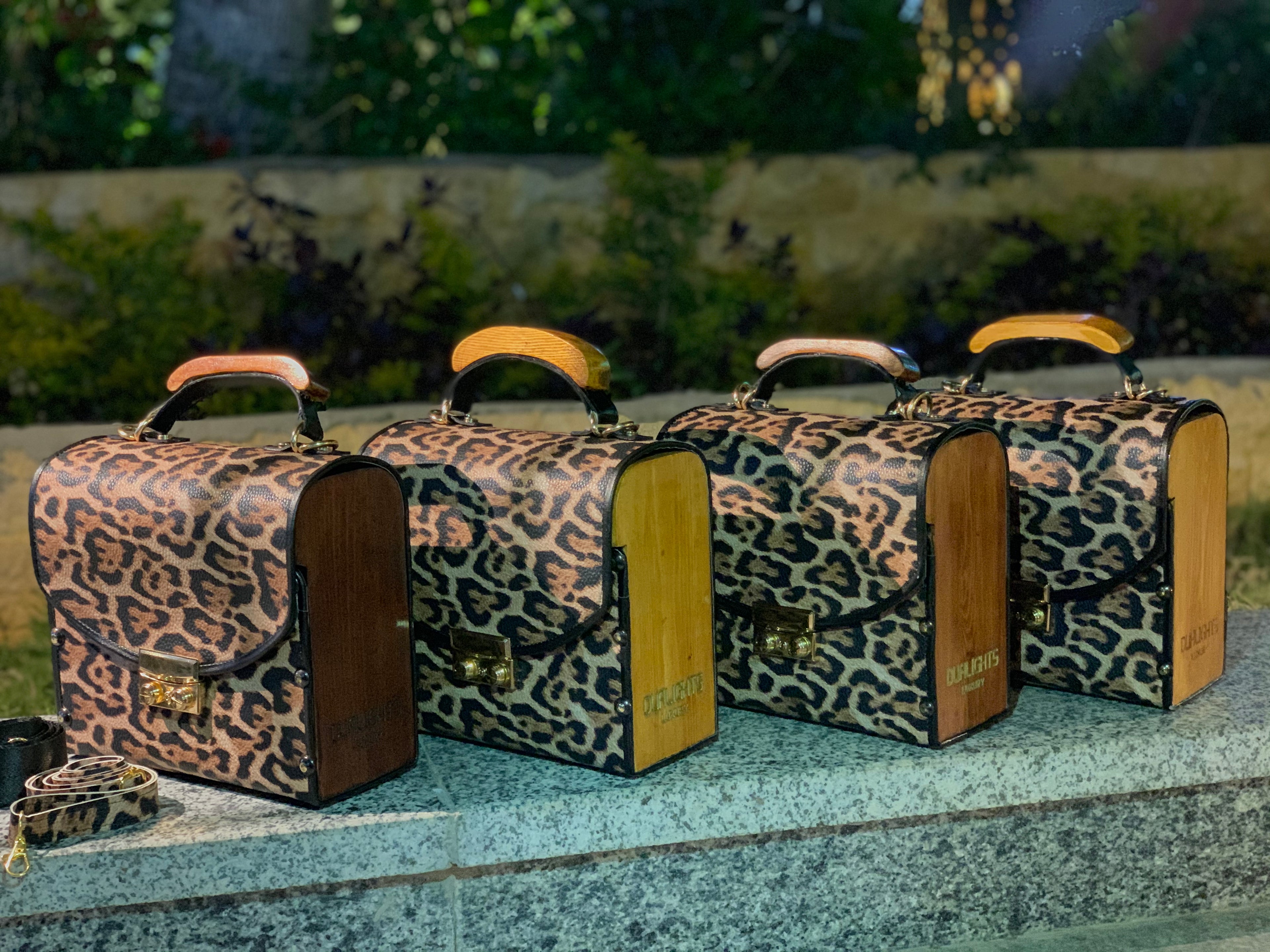 Tigerwood box bag