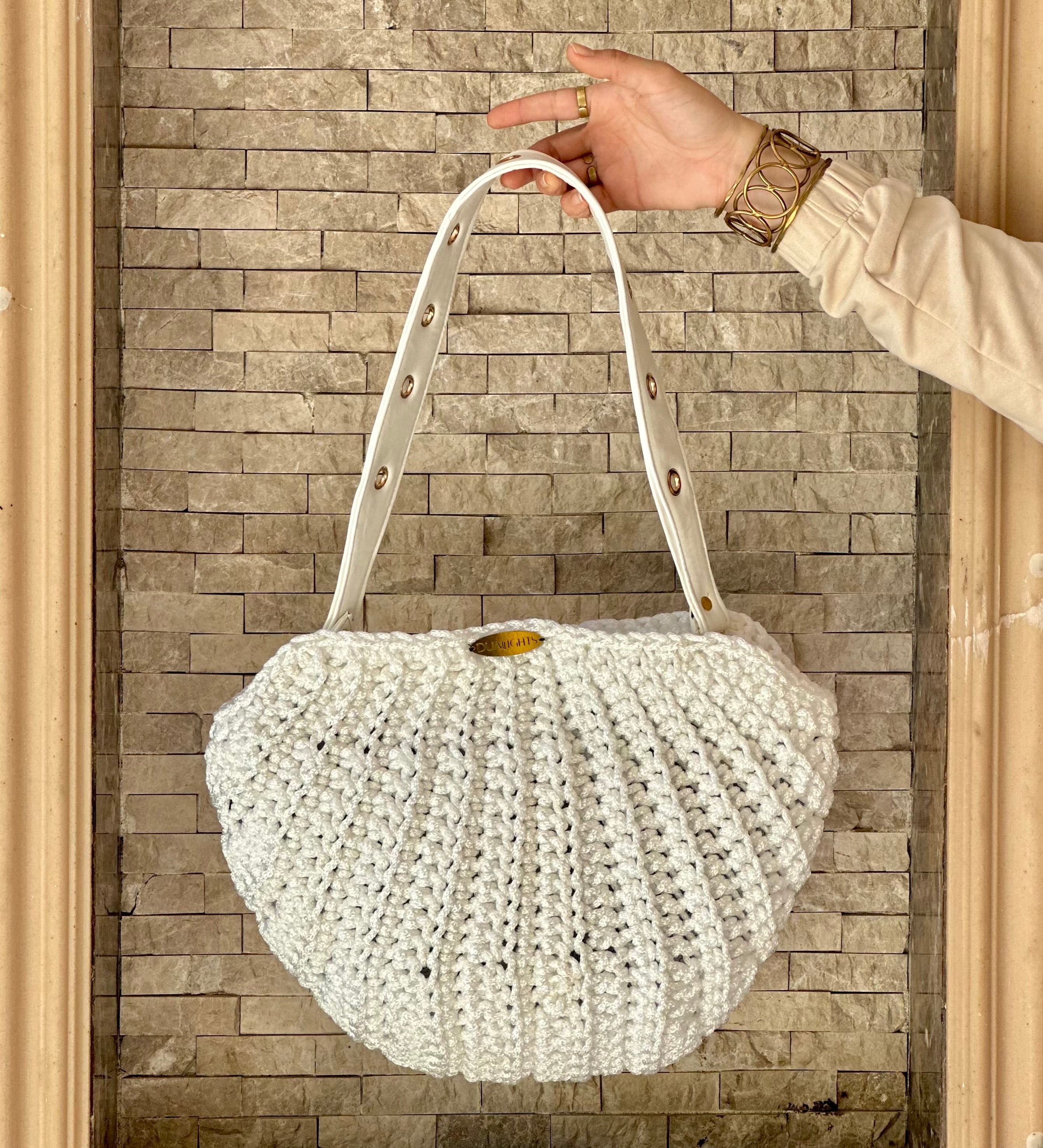 shell shoulder bag white