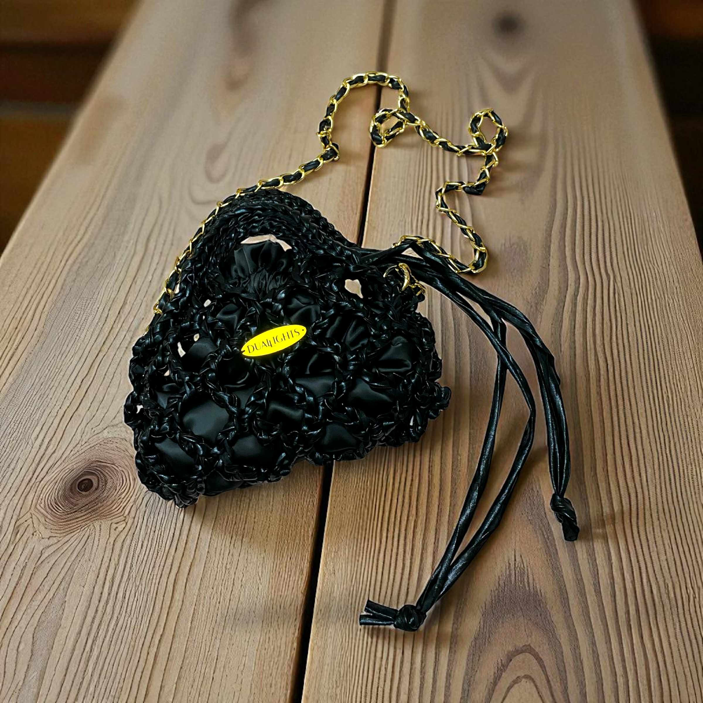 black (gold handle)