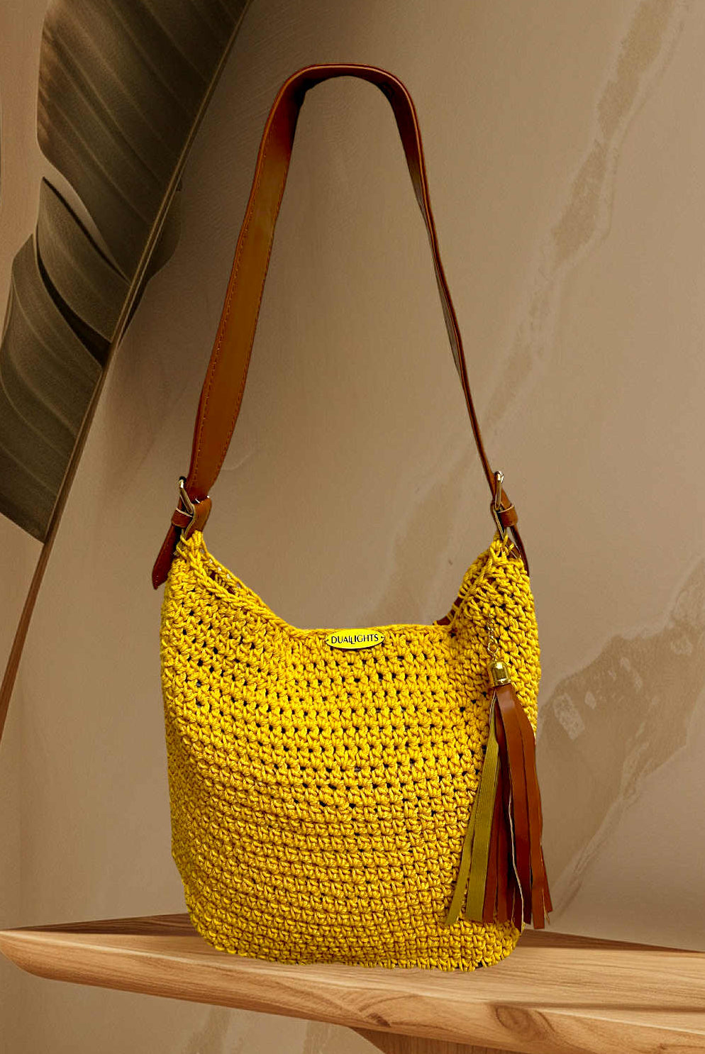 essential shoulder bag, havan / mustard